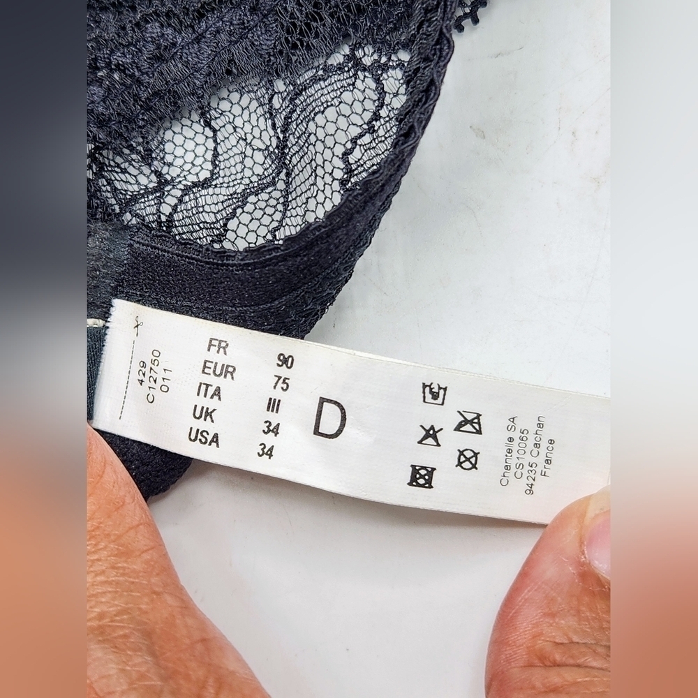 Chantelle Cabaret Sauvage Lace Demi Bra In Black Size 34D - Picture 7 of 14